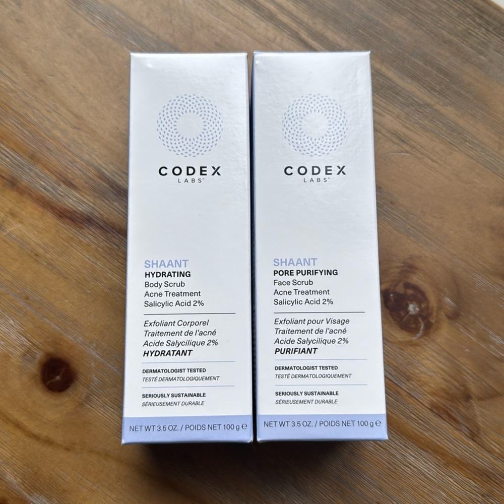 Codex Labs scrub set